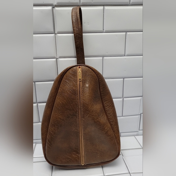 Men’s Vintage Large Oval Brown Vinyl Travel Toiletry Pouch Bag with Handle Strap